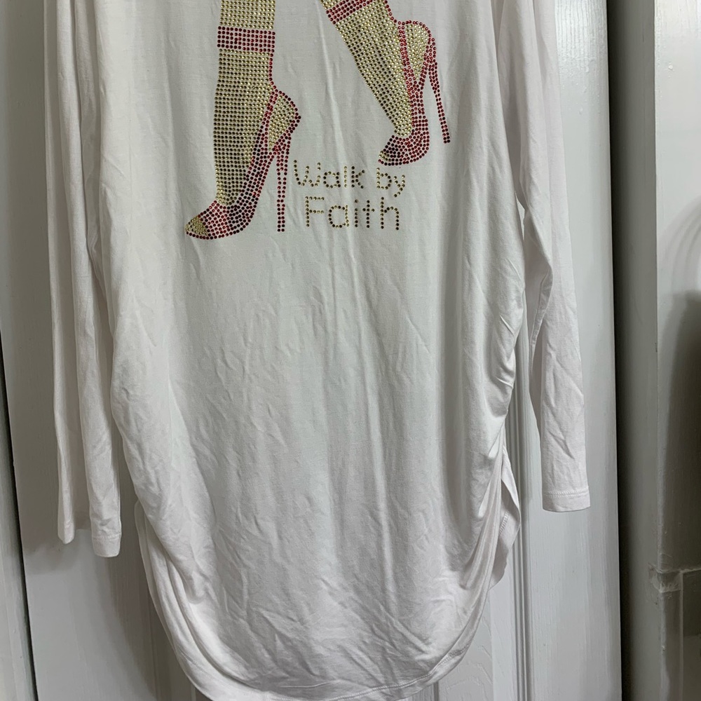White ASHRO shirt with bling 1XL Walk by Faith shirt
